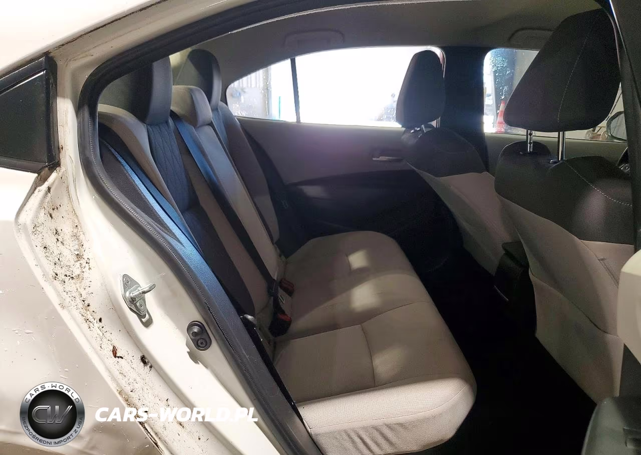 2020 Toyota Corolla Le VIN:JTDEBRBE3LJ011988 - 10