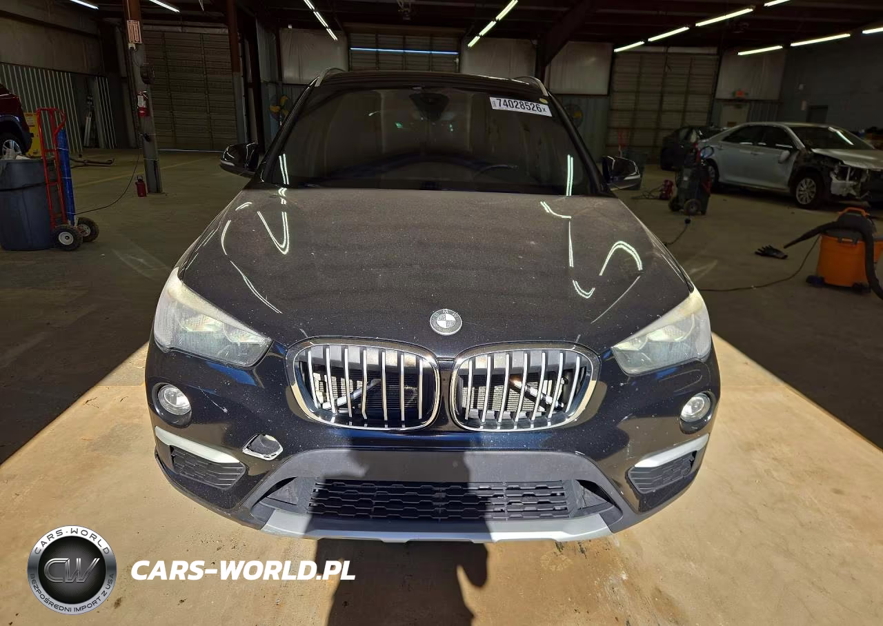2018 BMW X1 xDrive28I VIN:WBXHT3C32J5K31586 - 5
