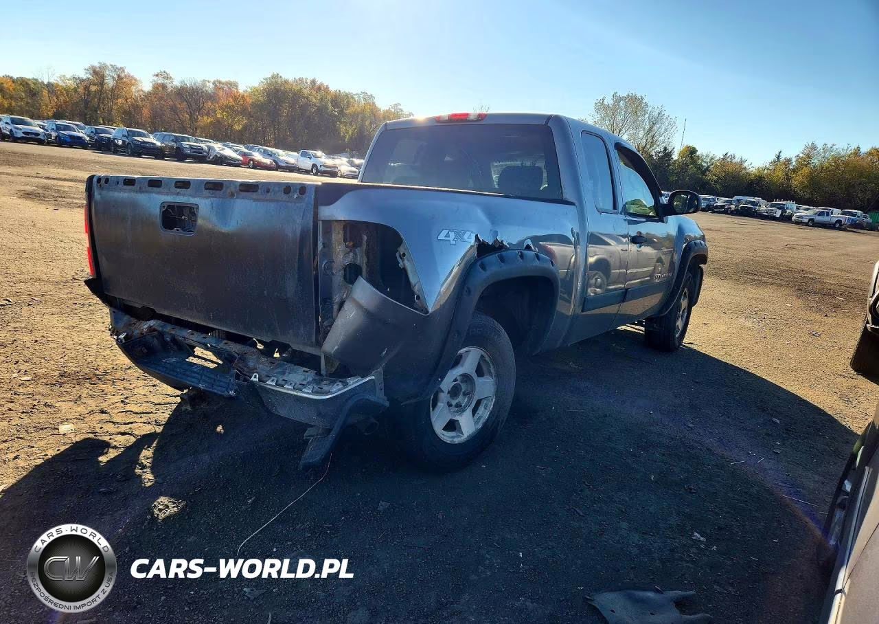 2007 Chevrolet Silverado K1500 VIN:1GCEK19C27Z535047 - 3