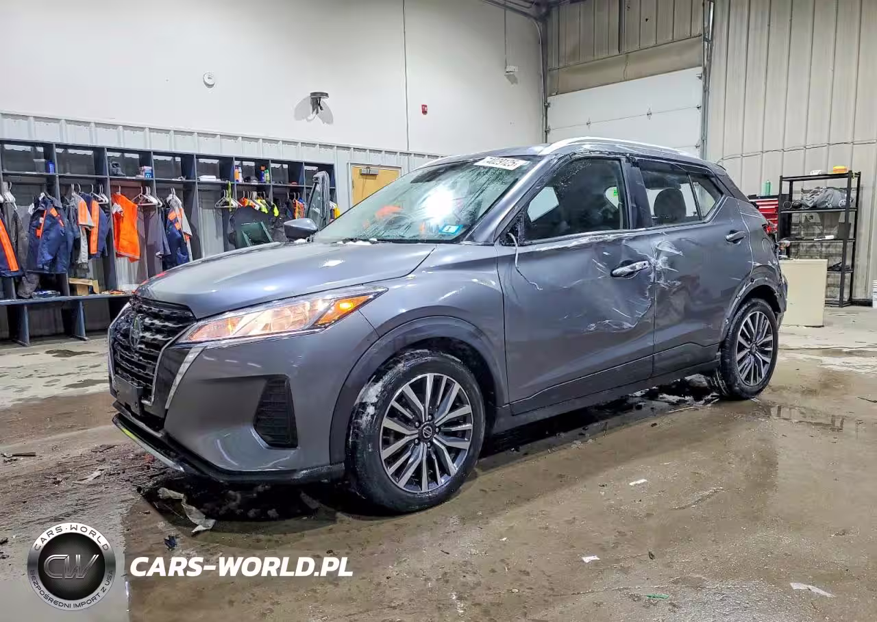 2021 Nissan Kicks Sv