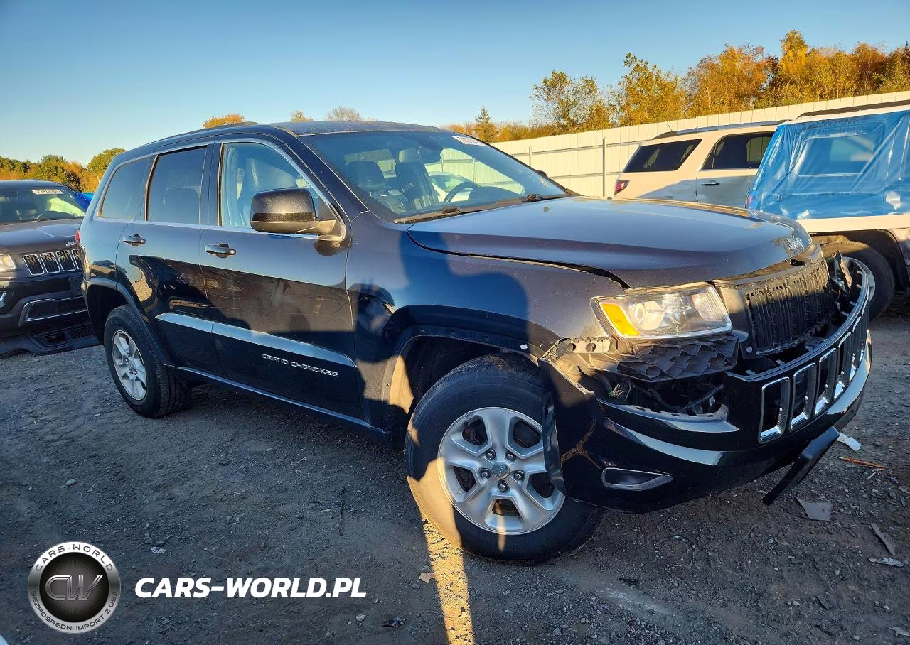 2016 Jeep Grand Cherokee Laredo VIN:1C4RJFAG8GC348950 - 4
