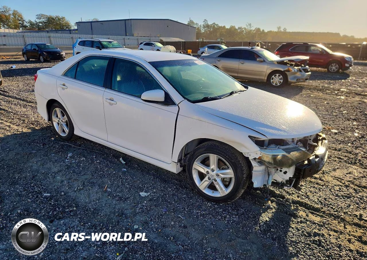 2014 Toyota Camry Se VIN:4T1BF1FK4EU466788 - 4