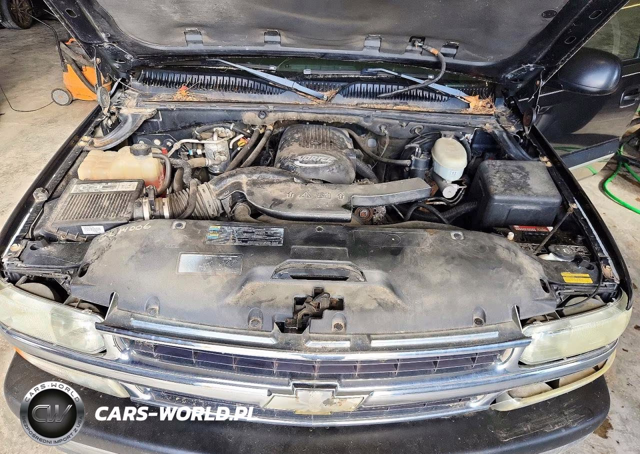 2003 Chevrolet Tahoe K1500 VIN:1GNEK13Z03R183052 - 12