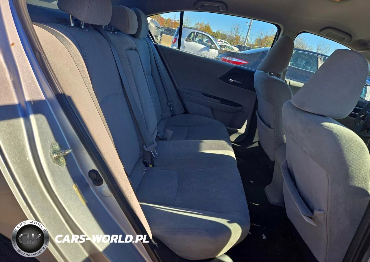 2013 Honda Accord Lx VIN:1HGCR2F34DA111118 - 10