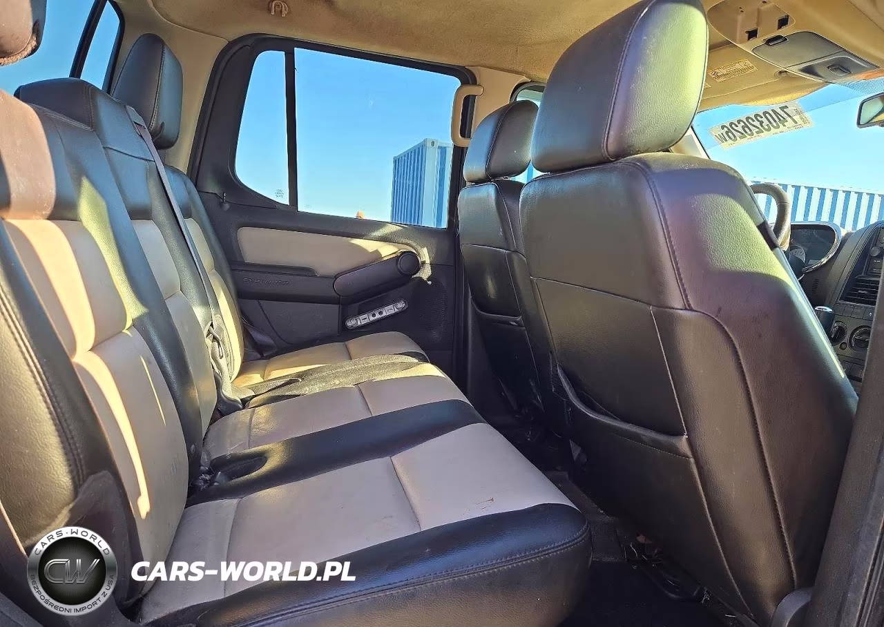 2007 Ford Explorer Sport Trac Limited VIN:1FMEU33K57UA27704 - 10