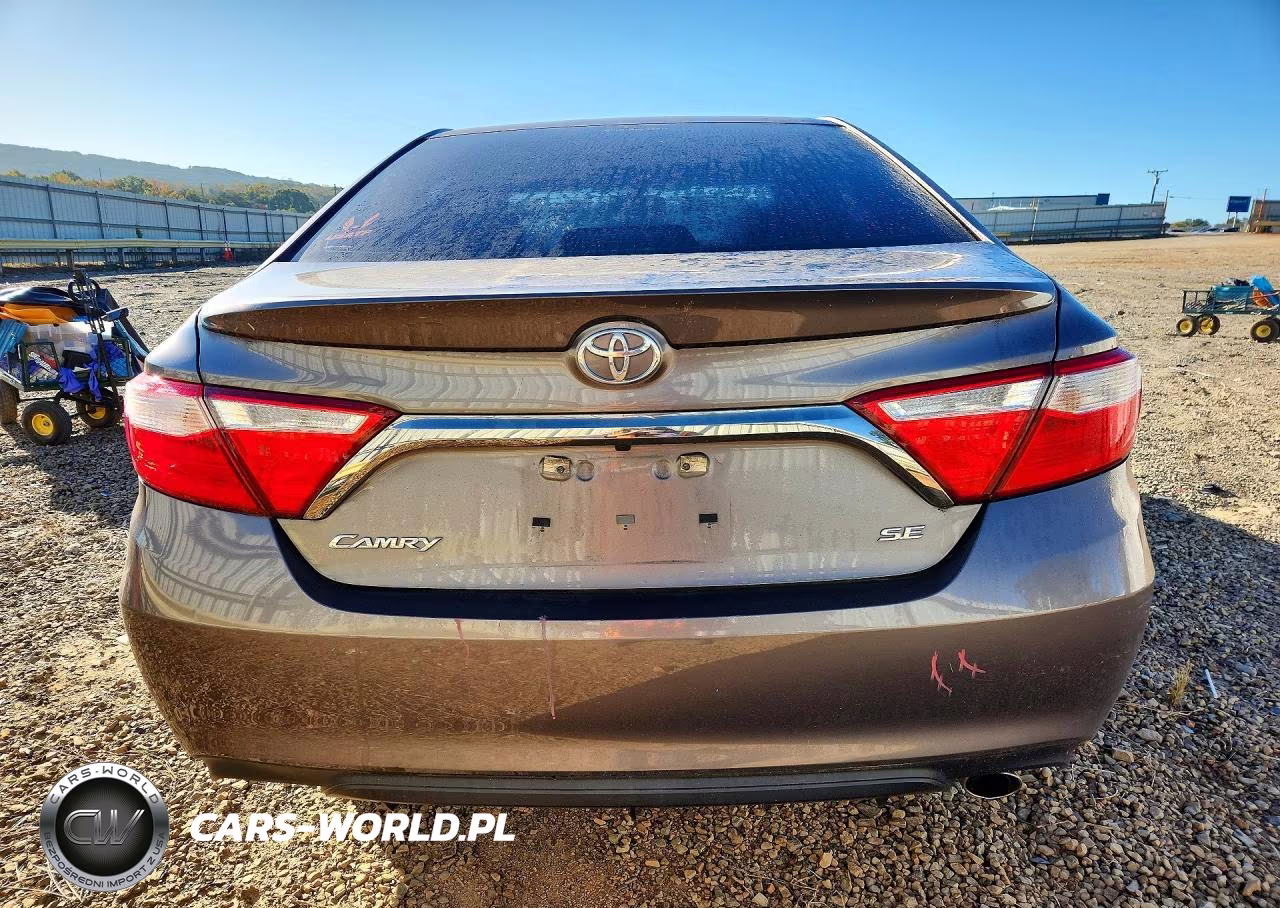 2017 Toyota Camry Se VIN:4T1BF1FK3HU354410 - 6