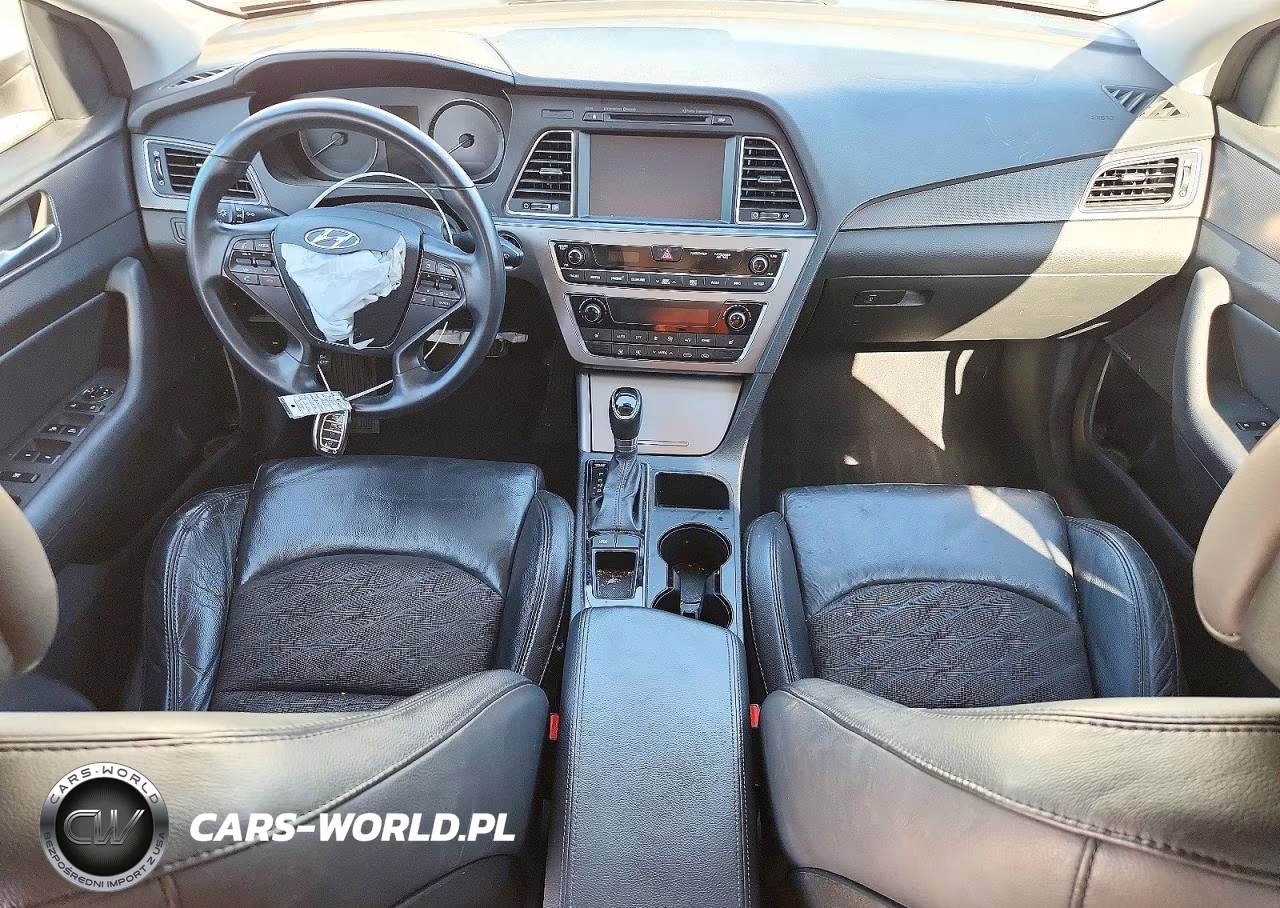 2015 Hyundai Sonata Sport VIN:5NPE34AF3FH043704 - 8