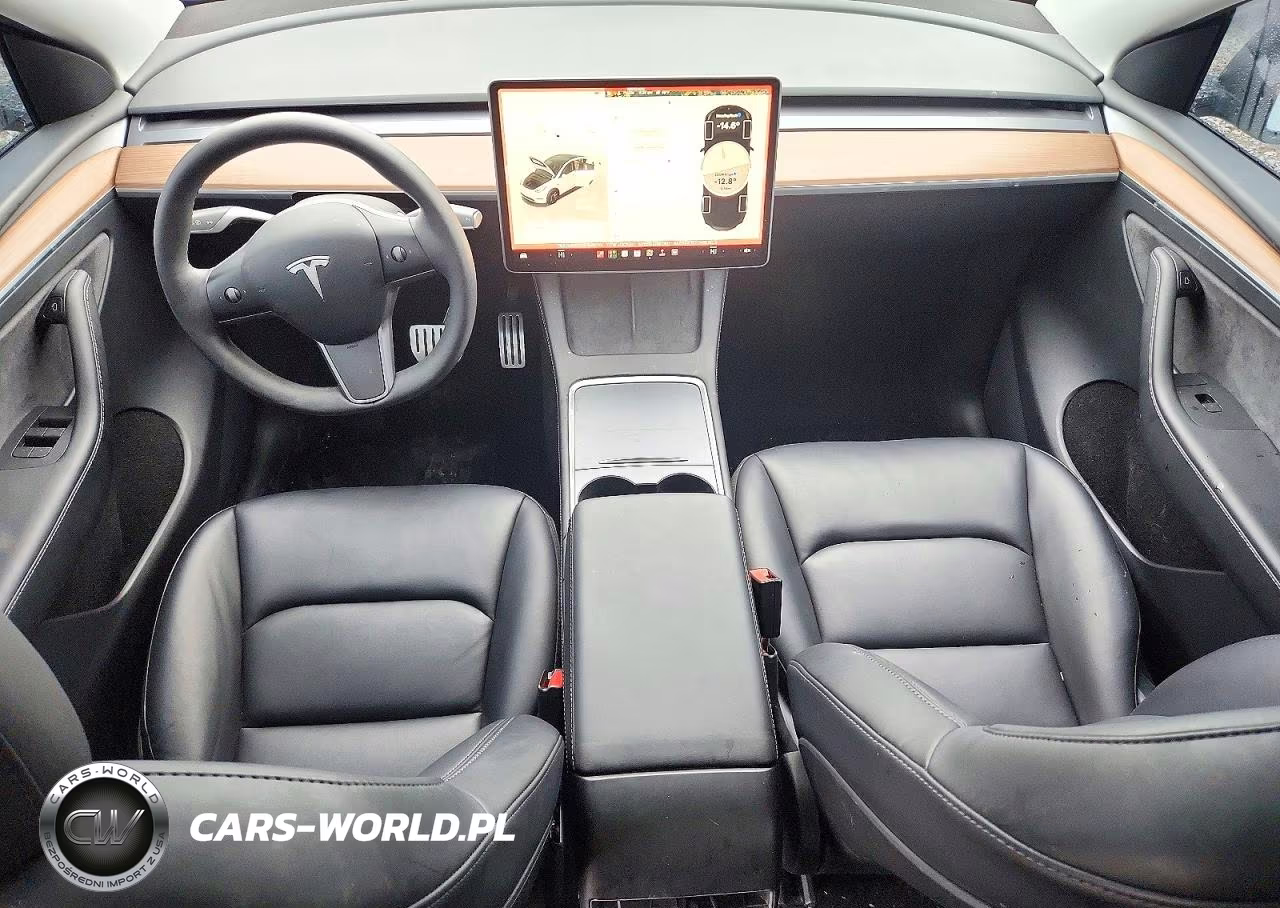 2022 Tesla Model Y VIN:7SAYGDEF0NF545713 - 8