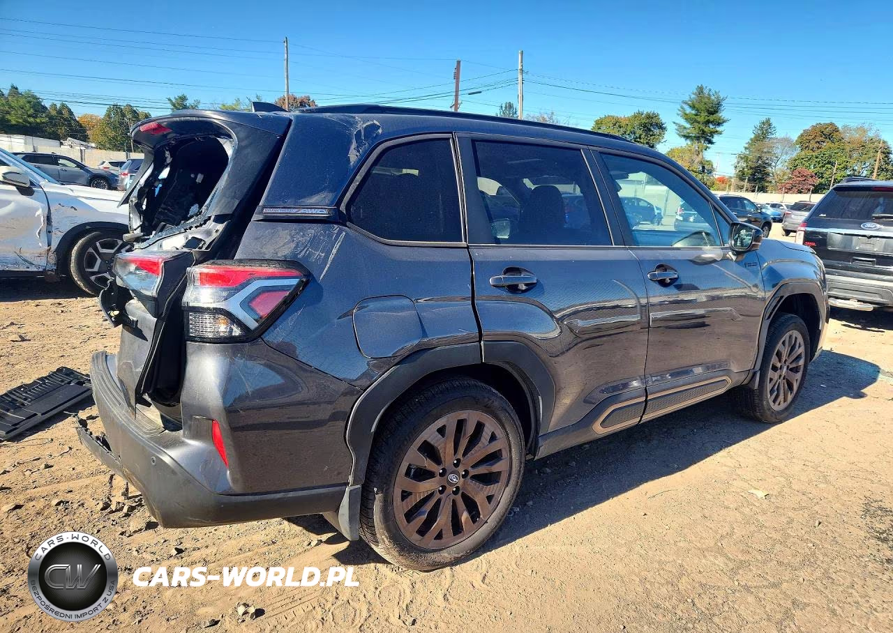 2025 Subaru Forester Sport VIN:JF2SLSJD2SH416179 - 3