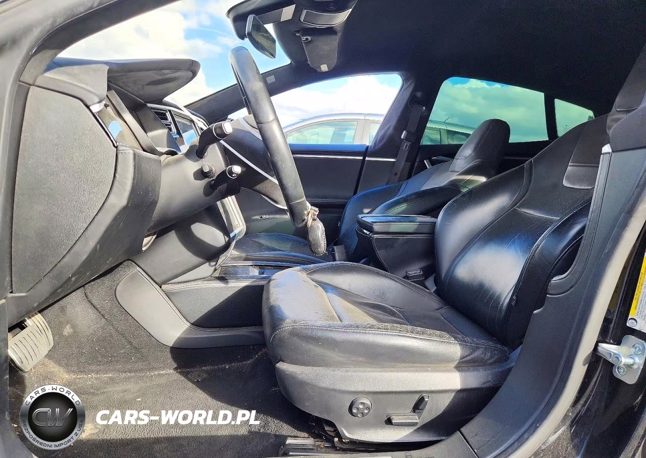 2015 Tesla Model S VIN:5YJSA1E47FF117463 - 7