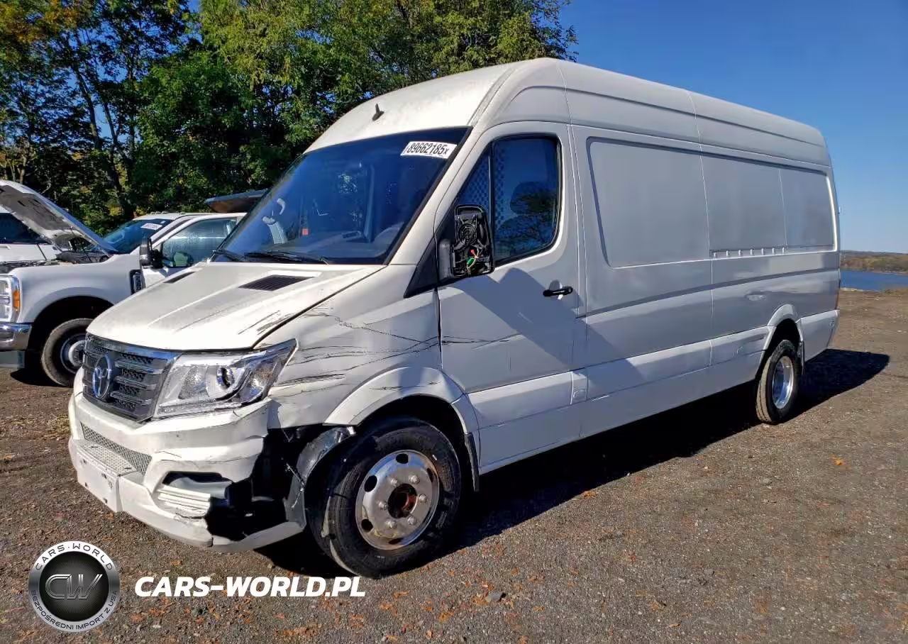 2022 Greenpower Motors Evc210