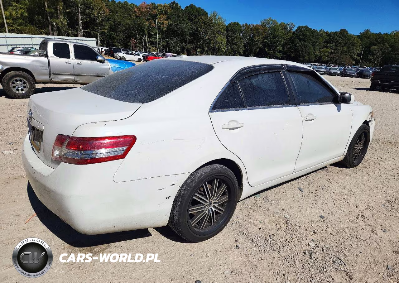 2010 Toyota Camry Base VIN:4T1BF3EK6AU579441 - 3