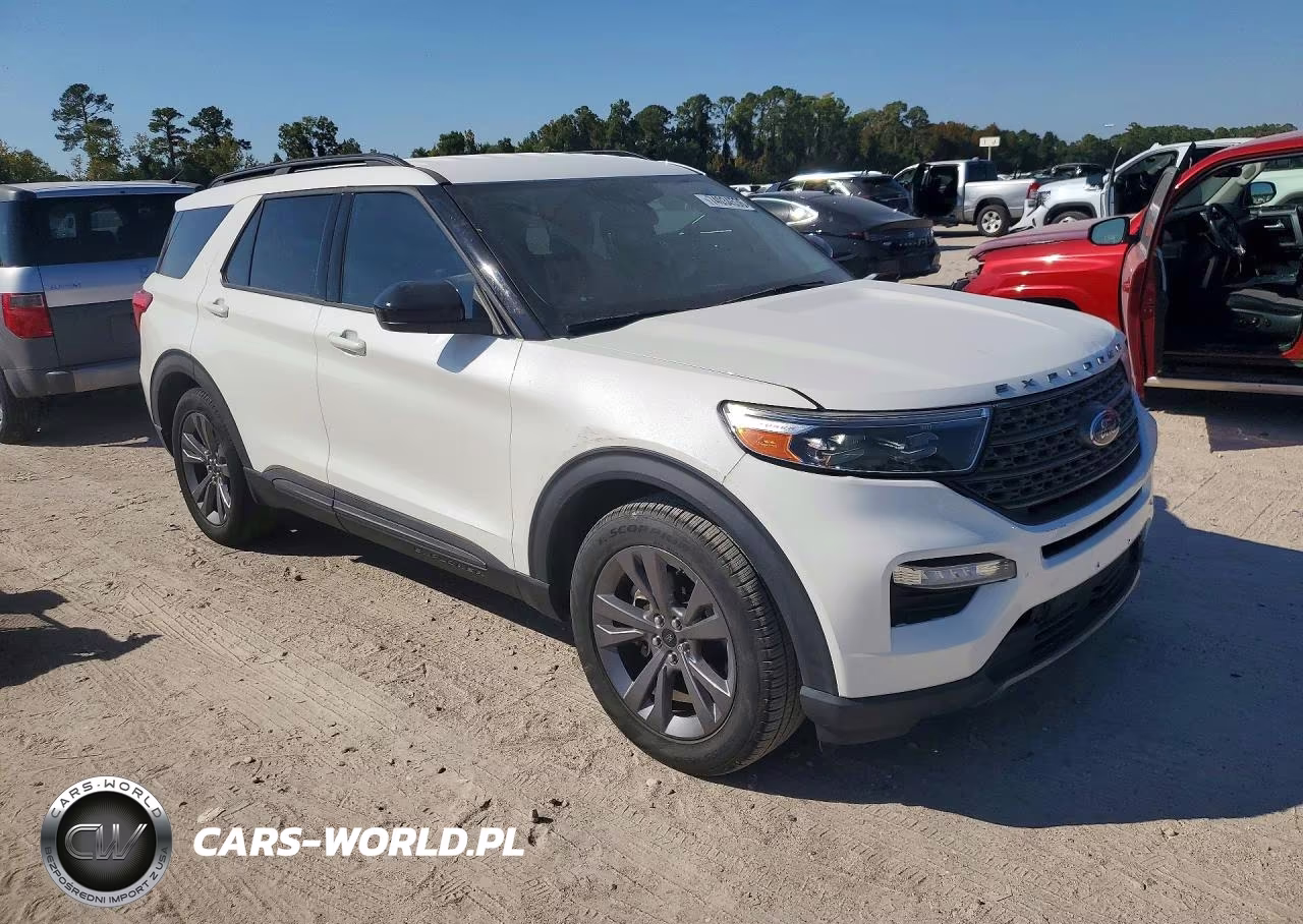 2022 Ford Explorer Xlt VIN:1FMSK7DH7NGA75462 - 4