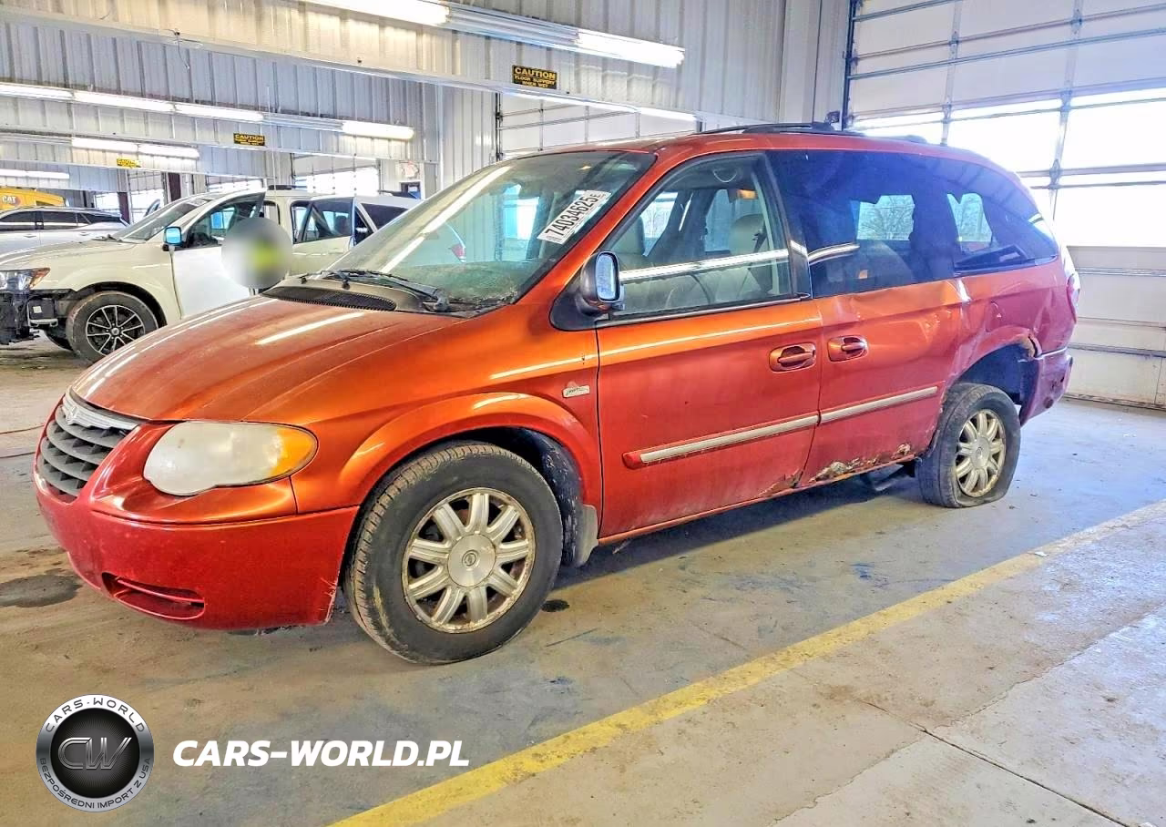 2006 Chrysler Town & Country Touring