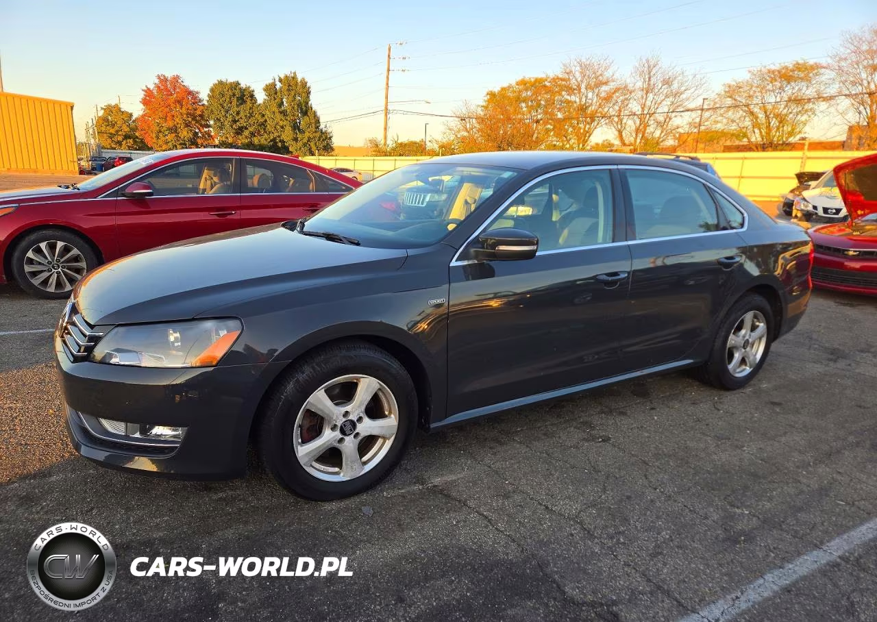 2014 Volkswagen Passat Se VIN:1VWBT7A39EC081374 - 1