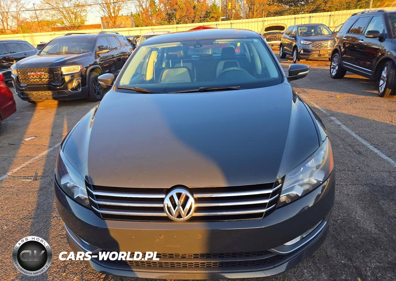 2014 Volkswagen Passat Se VIN:1VWBT7A39EC081374 - 5