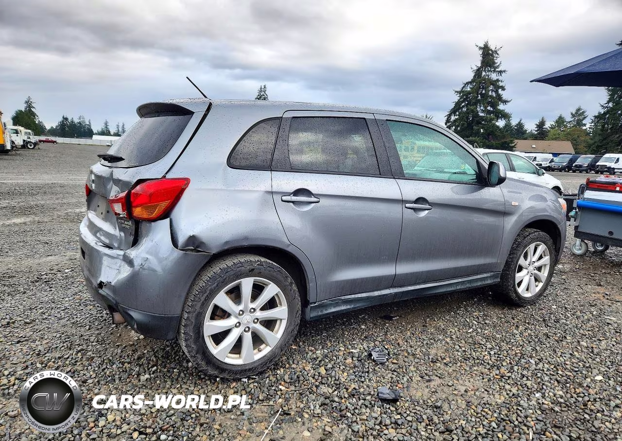 2015 Mitsubishi Outlander Sport Es VIN:4A4AR3AU6FE040309 - 3