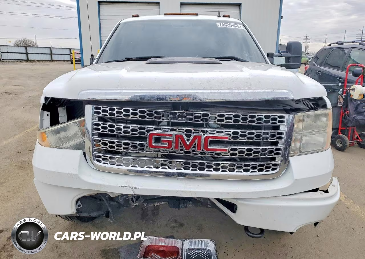 2013 GMC Sierra K3500 Denali VIN:1GT426C80DF181166 - 5