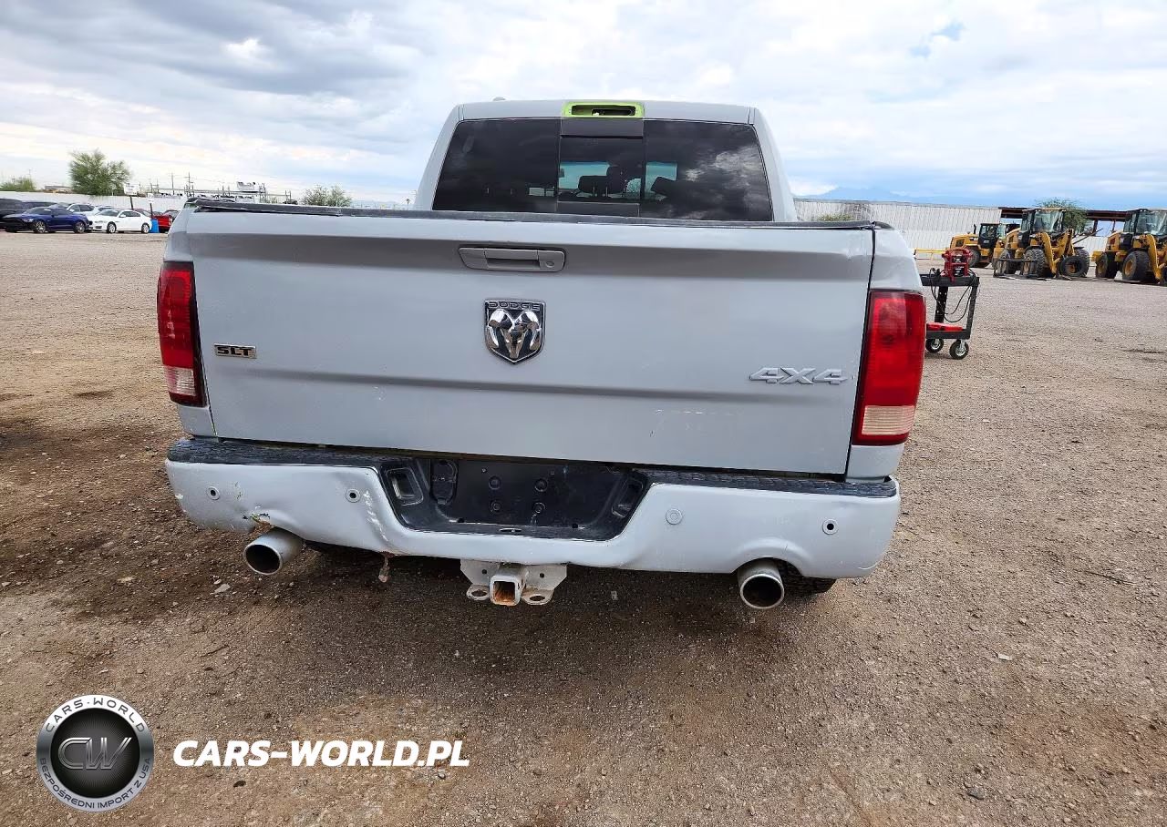 2017 Ram 1500 Sport VIN:1C6RR7MT7HS786834 - 6