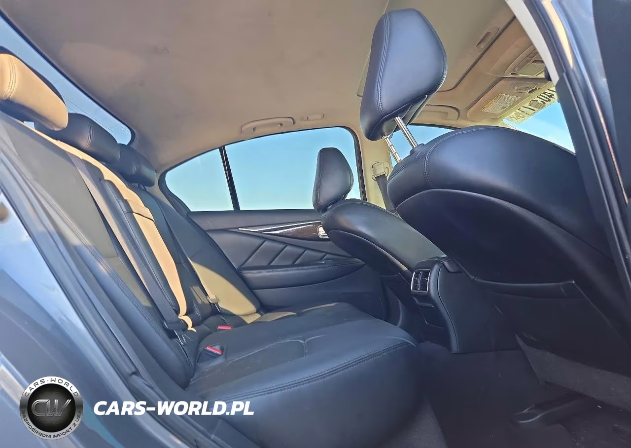 2018 Infiniti Q50 3.0T Luxe VIN:JN1EV7AP6JM355828 - 10