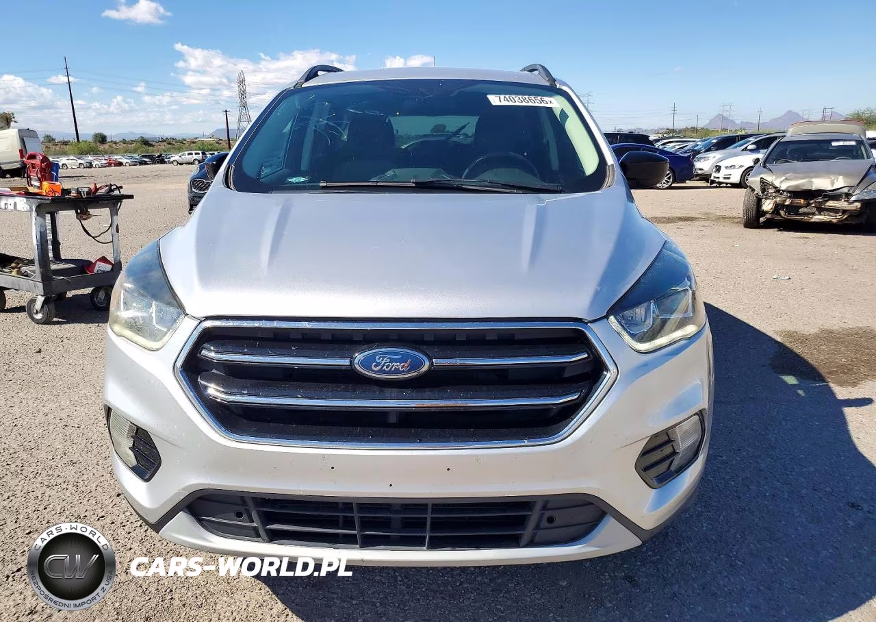 2019 Ford Escape Se VIN:1FMCU9GD8KUA64387 - 5