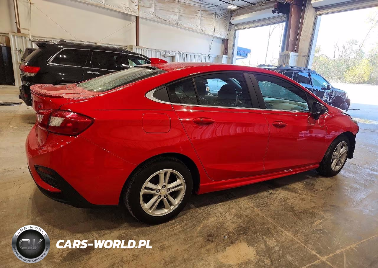 2018 Chevrolet Cruze Lt VIN:1G1BE5SM3J7112266 - 3