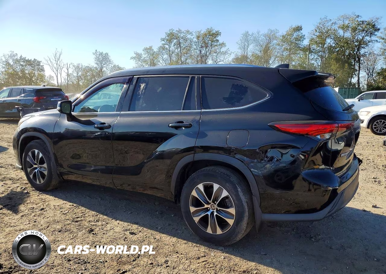 2021 Toyota Highlander Xle VIN:5TDGZRBH9MS547105 - 2