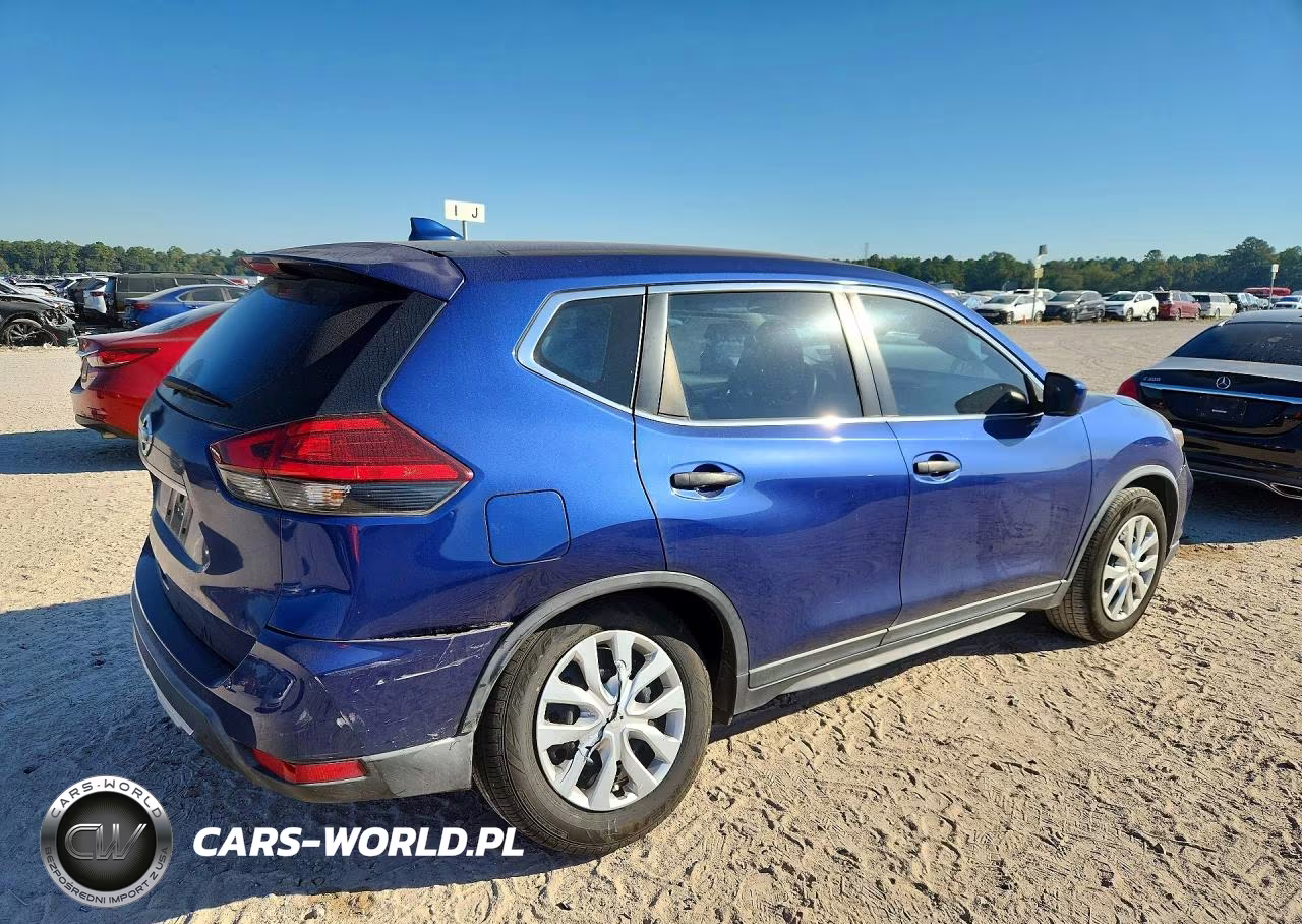 2017 Nissan Rogue S VIN:KNMAT2MTXHP528210 - 3