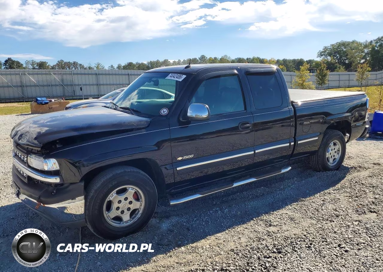 2002 Chevrolet Silverado C1500 VIN:2GCEC19T821122161 - 1