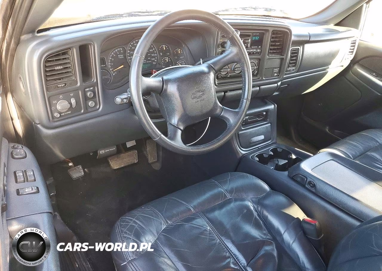 2002 Chevrolet Silverado C1500 VIN:2GCEC19T821122161 - 8
