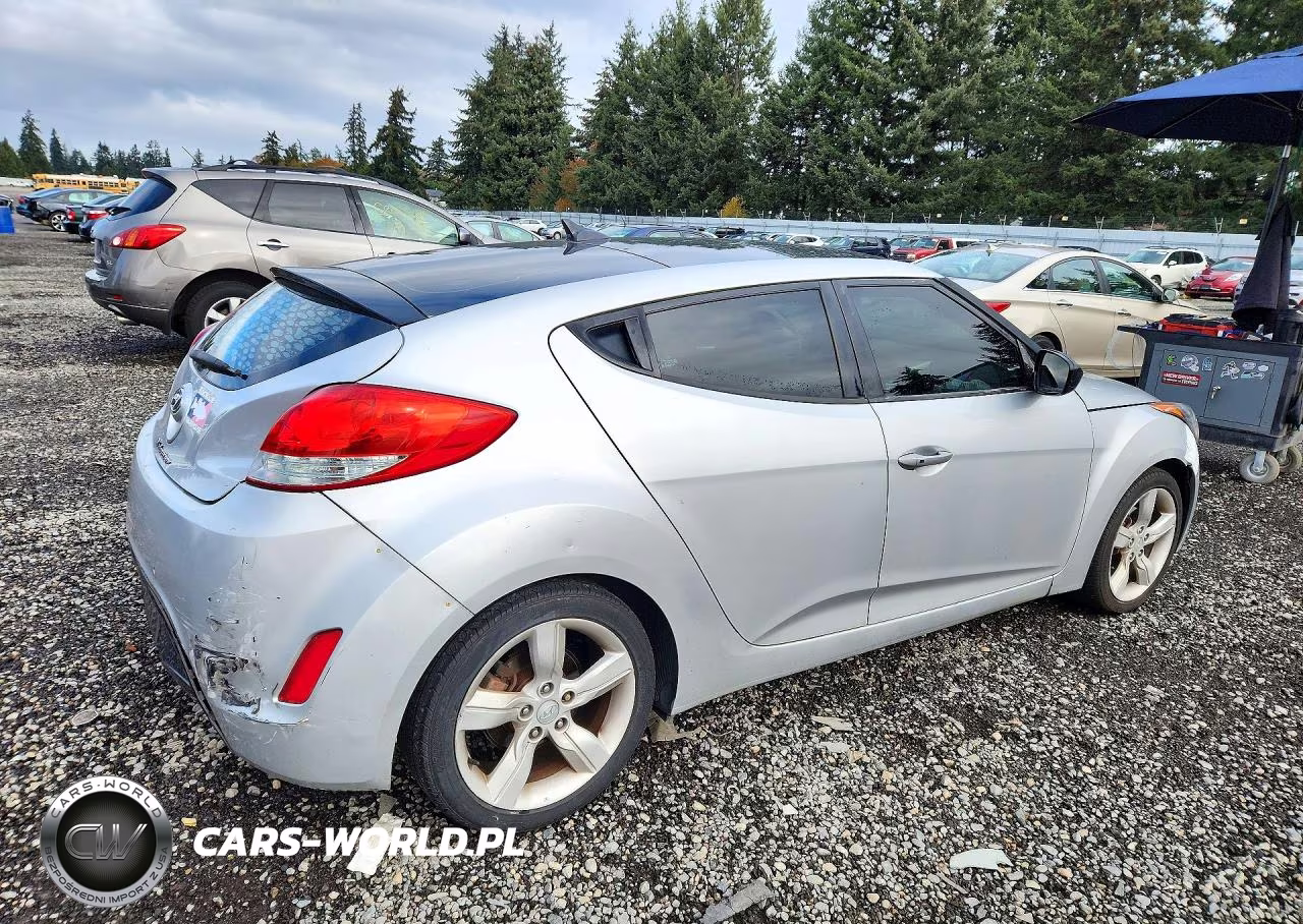 2012 Hyundai Veloster Base VIN:KMHTC6AD7CU046832 - 3
