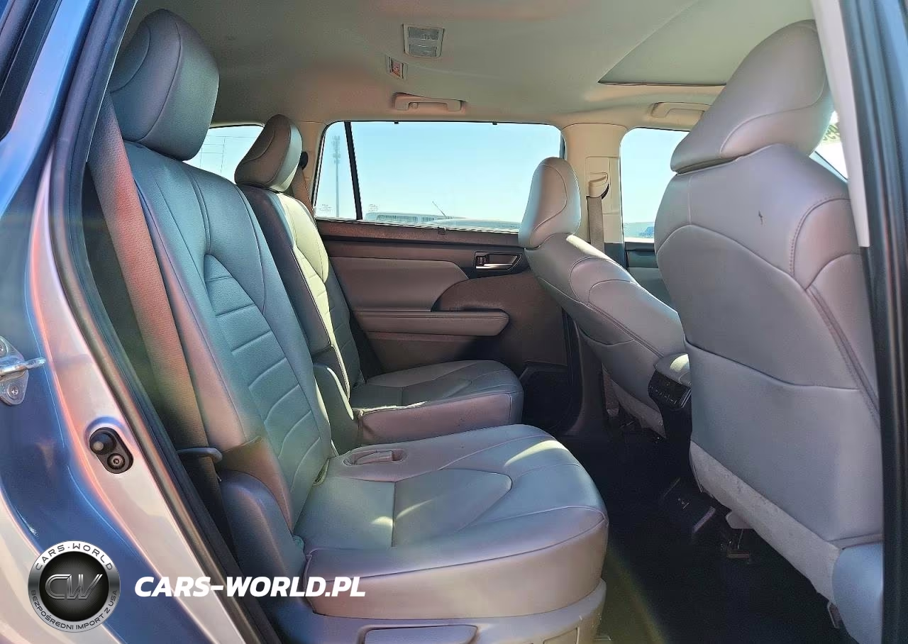 2023 Toyota Highla Xle VIN:5TDKDRAH5PS515122 - 10