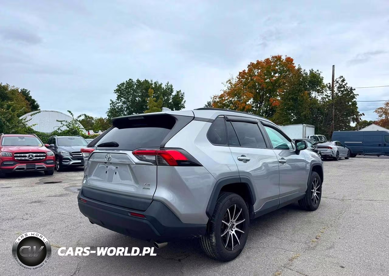 2019 Toyota Rav4 Le VIN:2T3F1RFV9KC040947 - 4