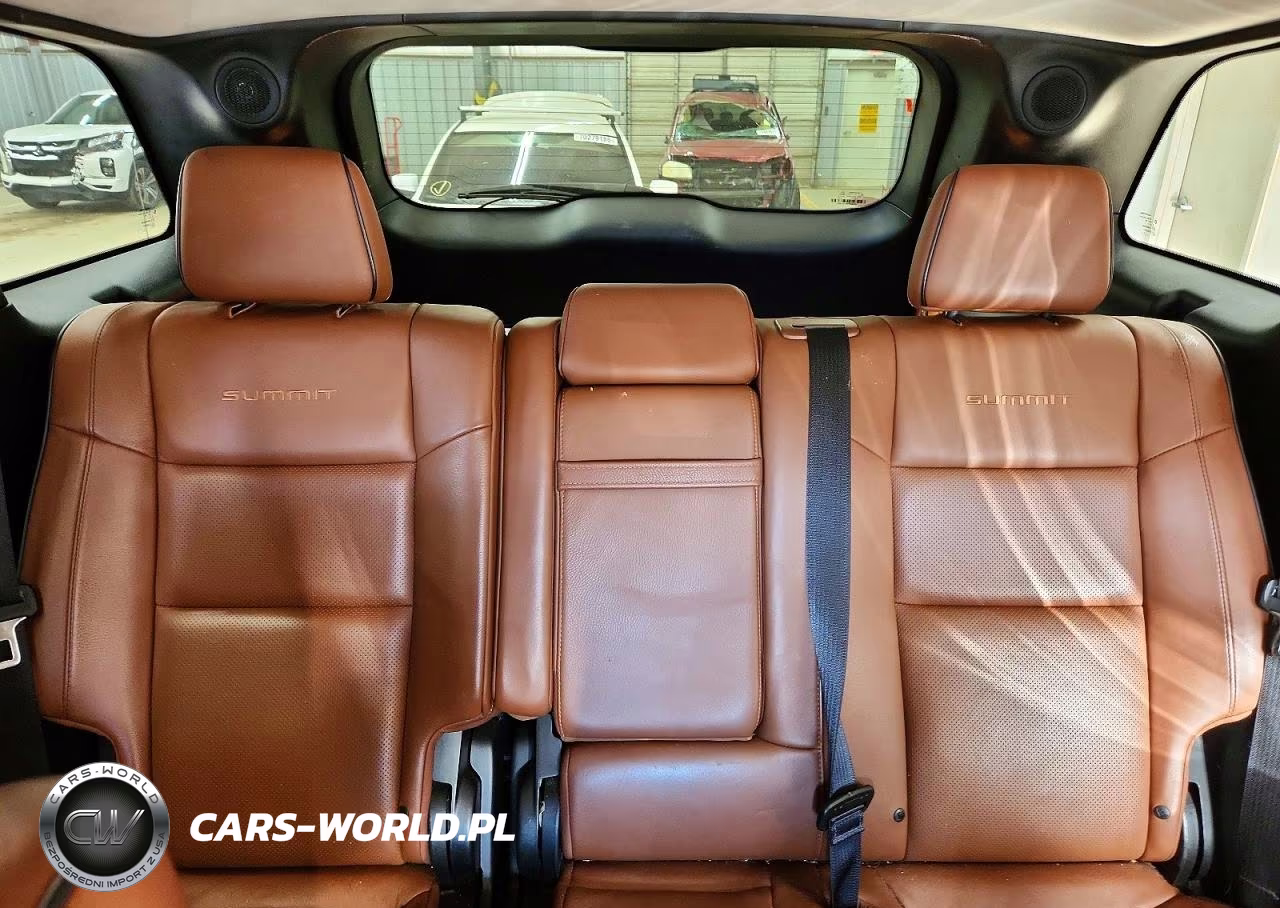 2015 Jeep Grand Cherokee Summit VIN:1C4RJFJM6FC228648 - 10