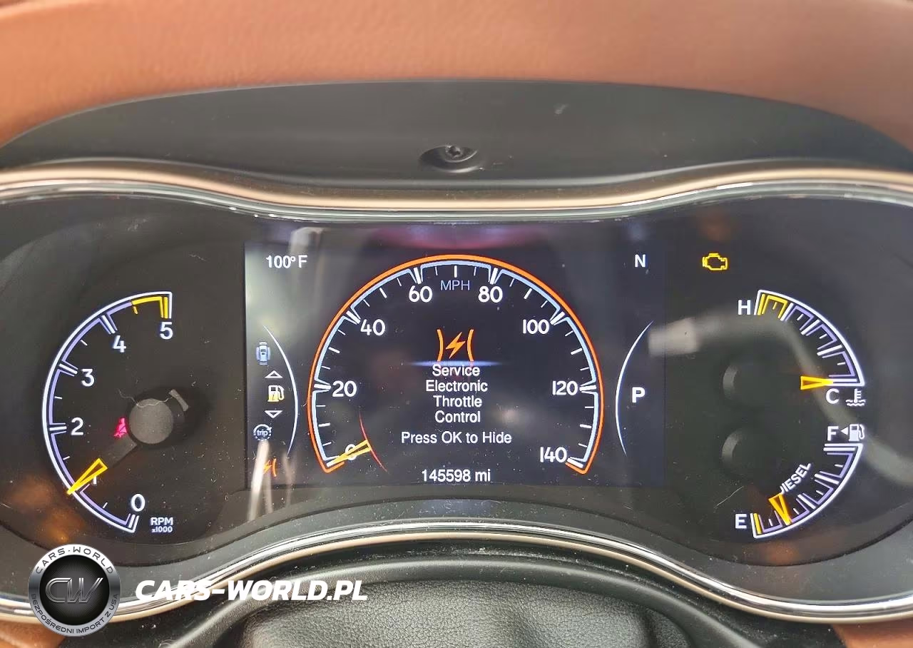 2015 Jeep Grand Cherokee Summit VIN:1C4RJFJM6FC228648 - 9