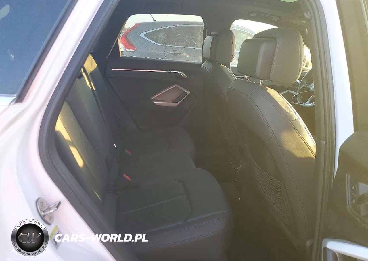 2022 Audi Q3 Premium 40 VIN:WA1AUCF39N1024370 - 11