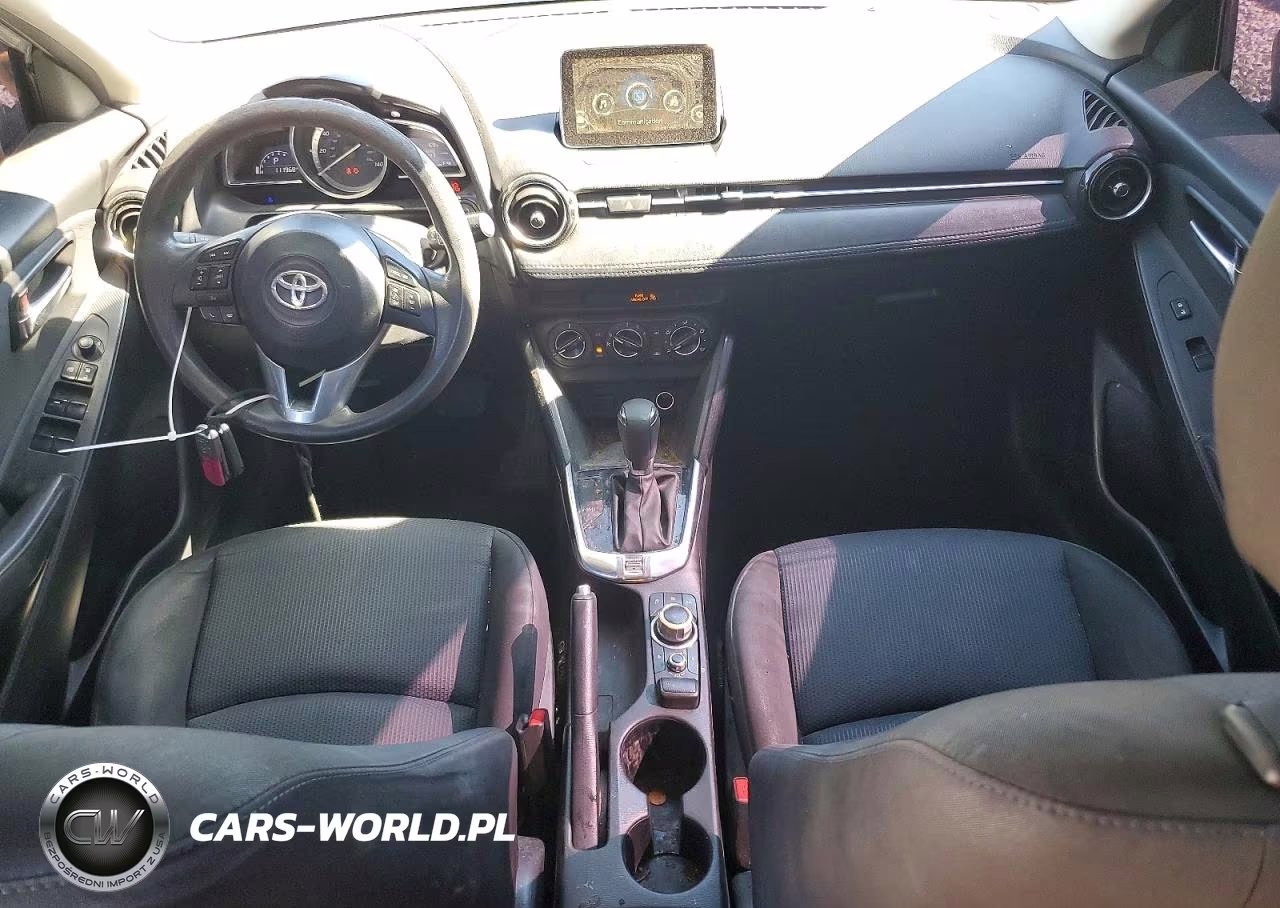 2017 Toyota Yaris Ia Base VIN:3MYDLBYV6HY190524 - 8