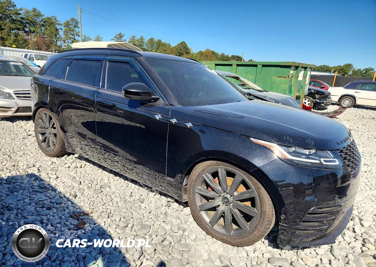 2018 Land Rover Range Rover Velar R-Dynamic Hse VIN:SALYM2RV6JA748385 - 4