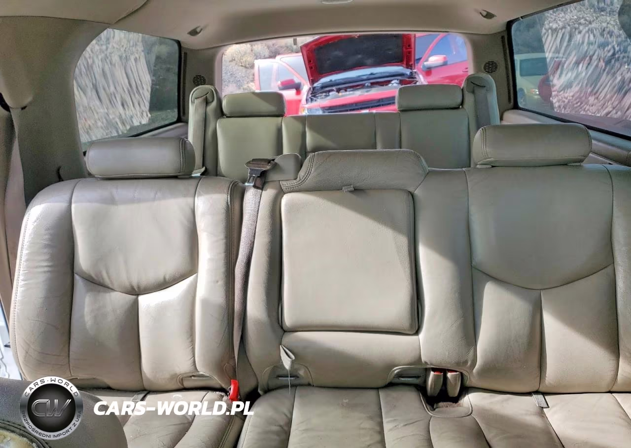 2003 Chevrolet Suburban K1500 VIN:3GNFK16T53G217577 - 10