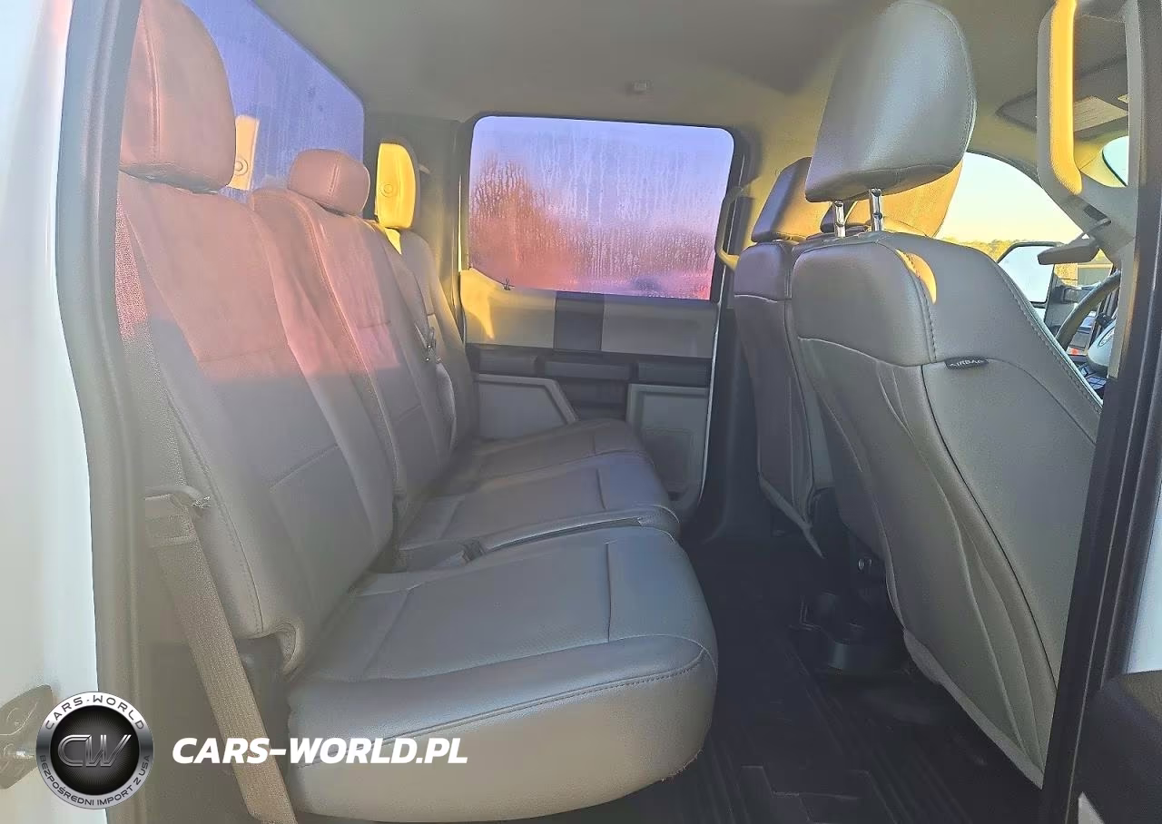 2018 Ford F250 Super Duty VIN:1FT7W2BT4JEB50245 - 10