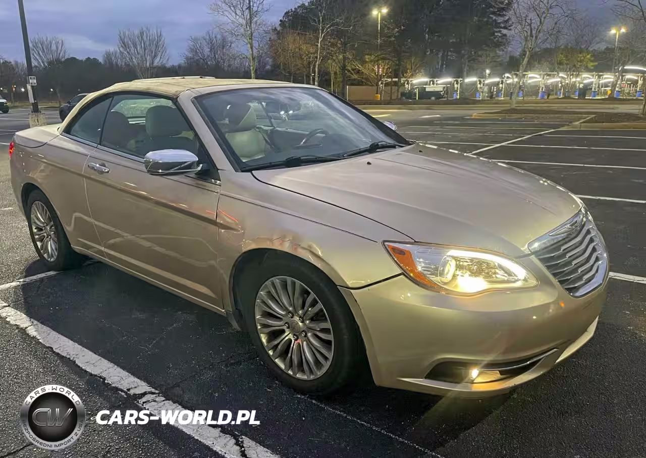 2014 Chrysler 200 Limited