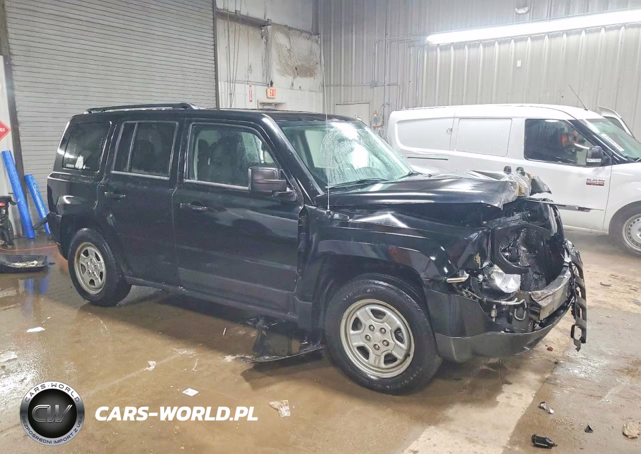 2014 Jeep Patriot Sport VIN:1C4NJPBAXED533376 - 4