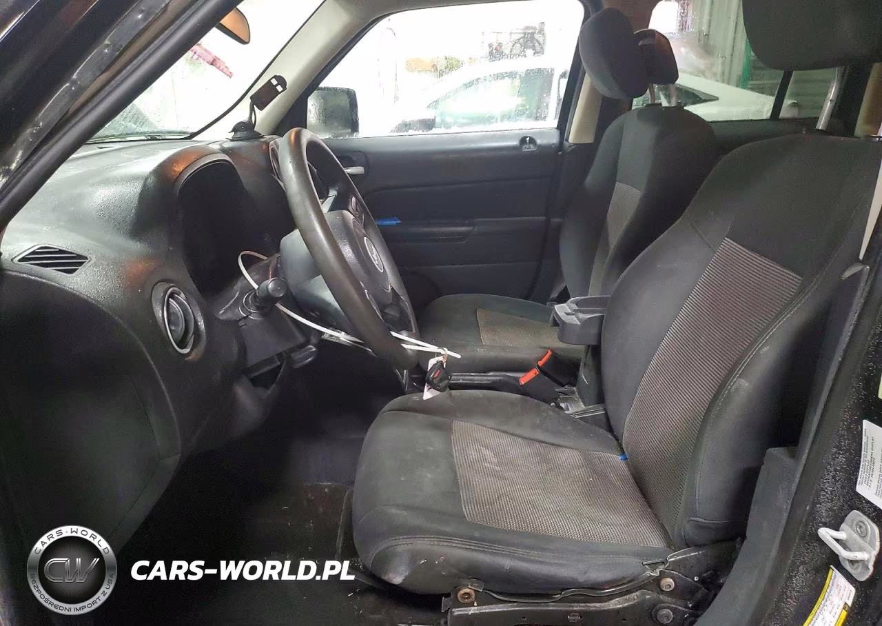 2014 Jeep Patriot Sport VIN:1C4NJPBAXED533376 - 7