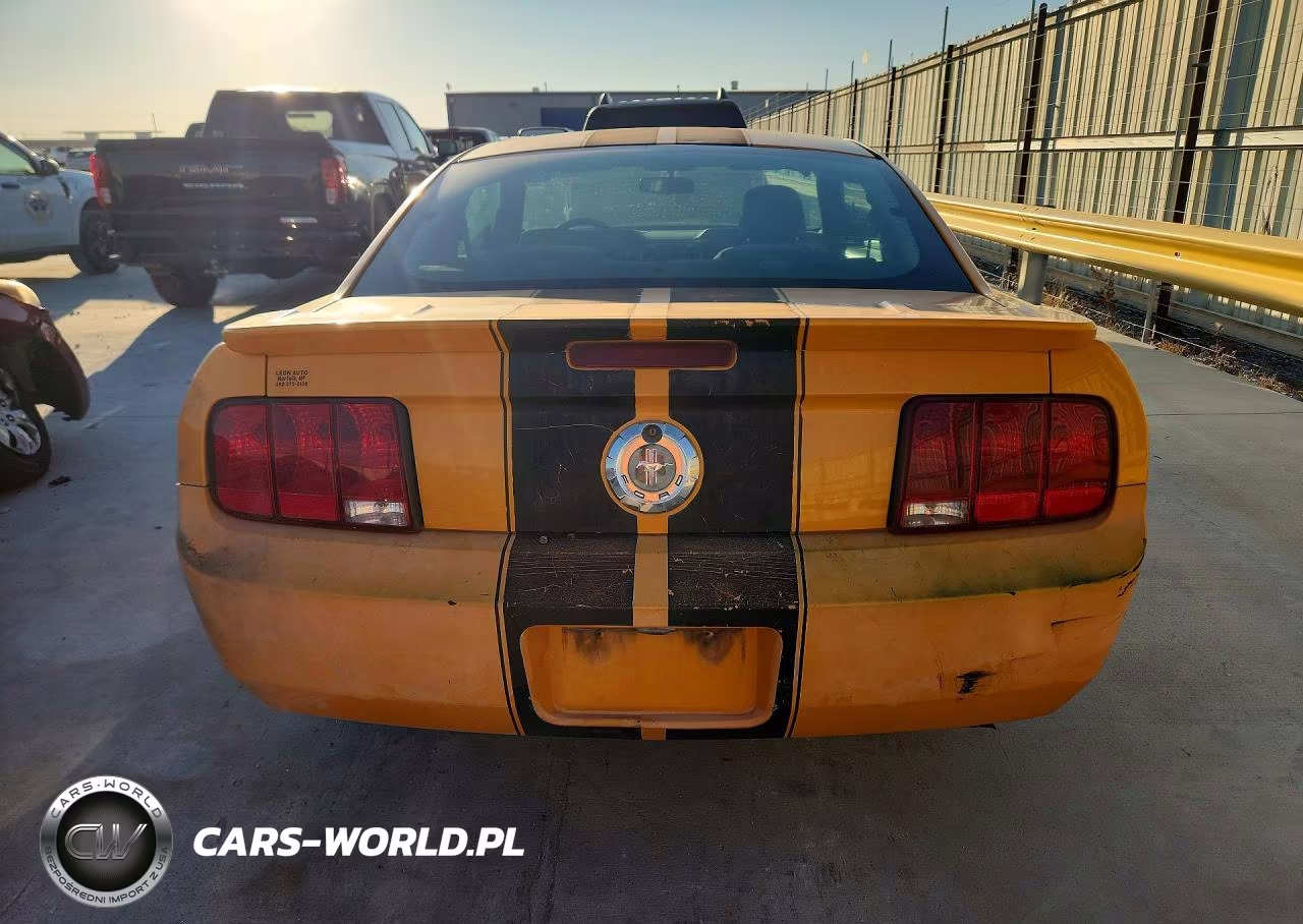 2007 Ford Mustang VIN:1ZVFT80N975210926 - 6