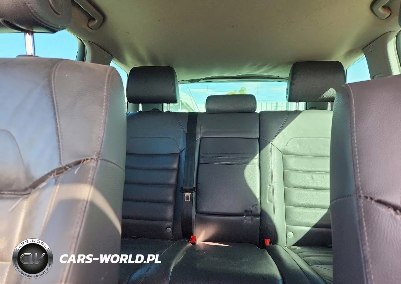 2008 Volkswagen Touareg 2 V6 VIN:WVGBE77L68D040473 - 10