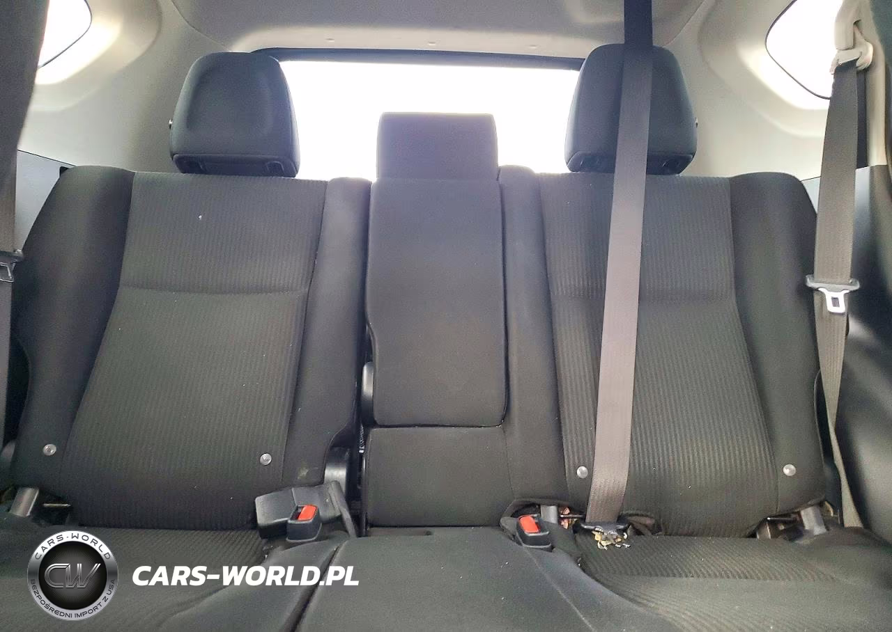 2018 Toyota Rav4 Le VIN:JTMZFREVXJJ167444 - 10