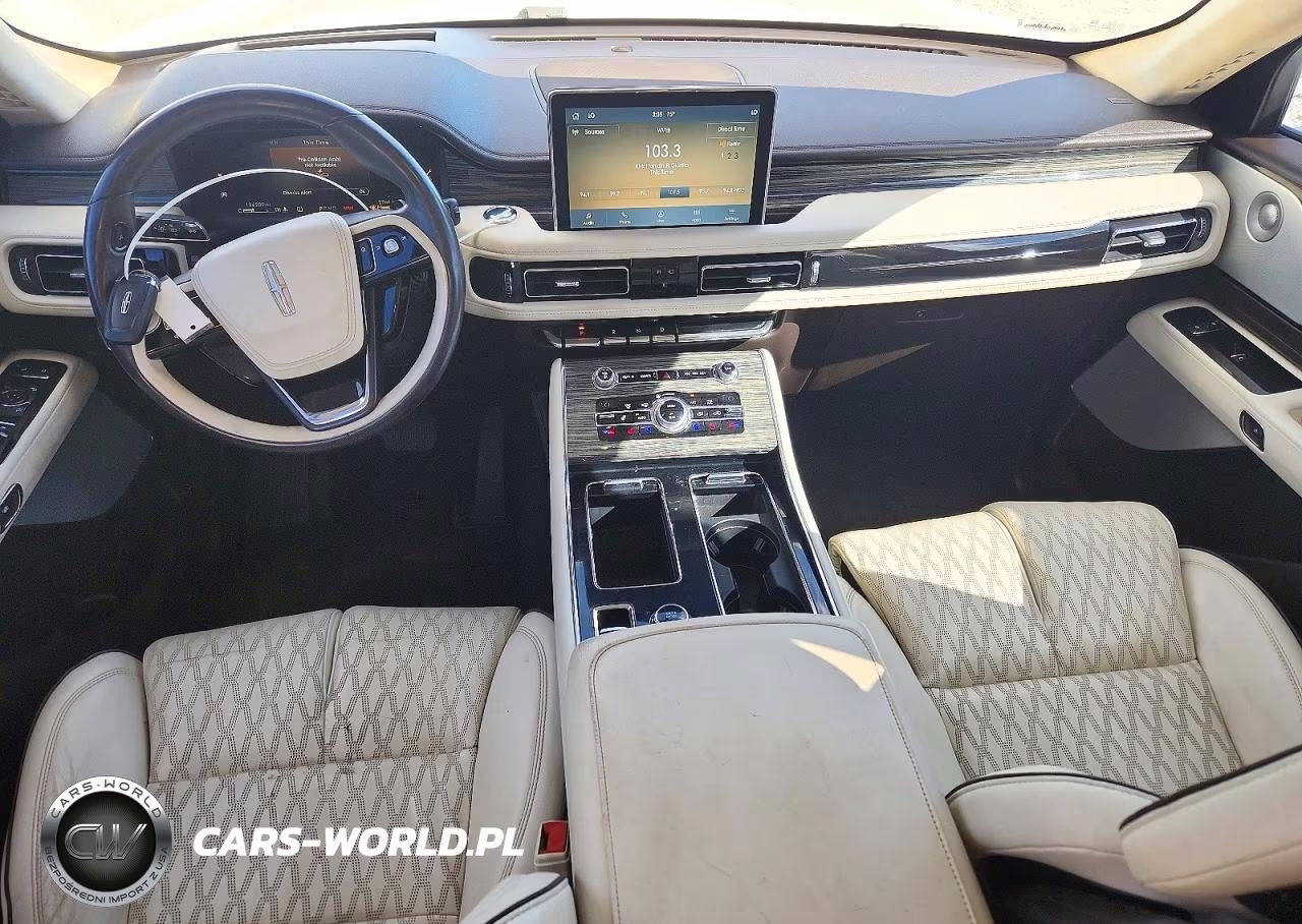 2020 Lincoln Aviator Black Label VIN:5LM5J9XC4LGL34298 - 8