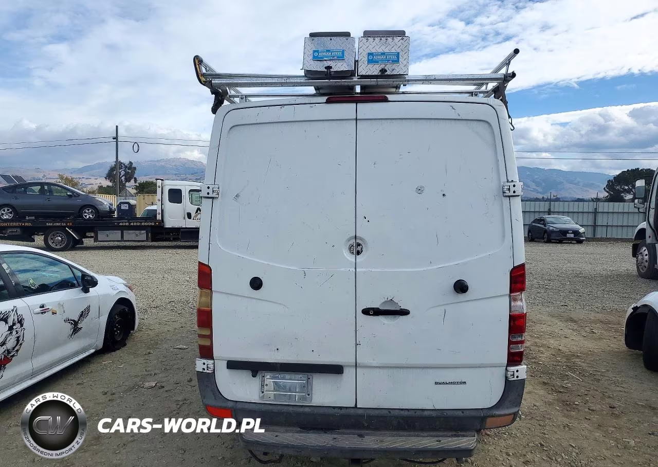 2014 Mercedes-Benz Sprinter 2500 VIN:WD3PE7CC1E5849914 - 6