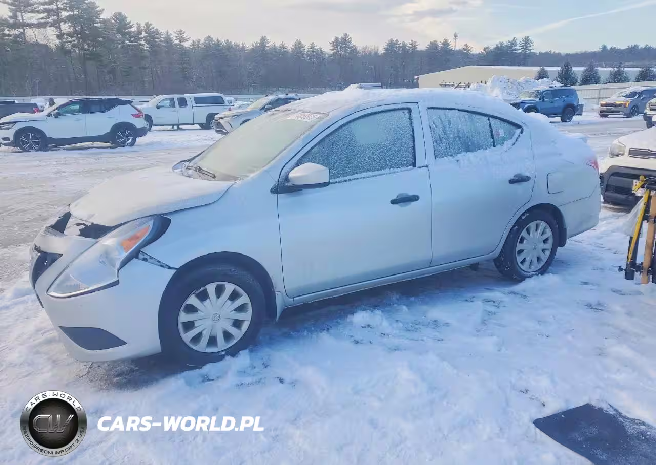 2019 Nissan Versa S