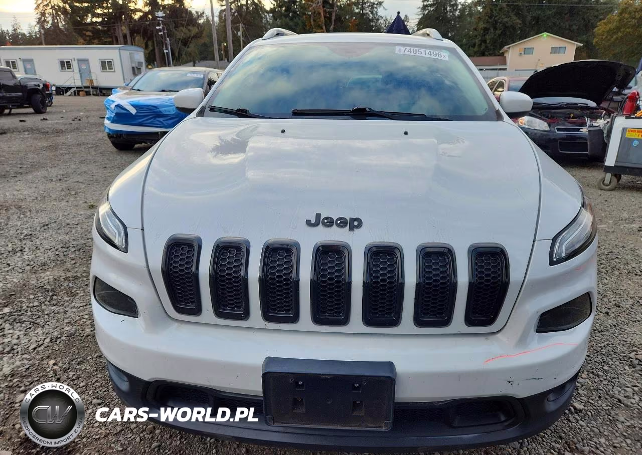 2017 Jeep Cherokee Latitude VIN:1C4PJLCB0HW547918 - 5